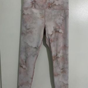 Athleta Elation Snow Dye 7/8 Tight